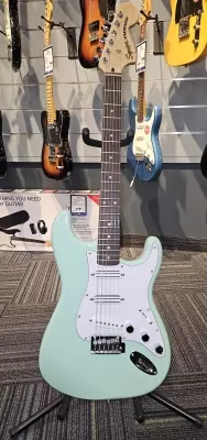Squier - 037-8000-557